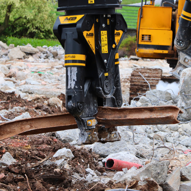 MB Crusher Demolition Pulverizer Model MB-PT650 Overall Width 56" Machine Size 6.5–13 Tons For Excavators