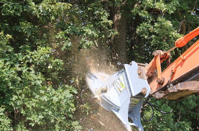 Baumalight Tree Saw For Excavator Model DXH752 DXA530