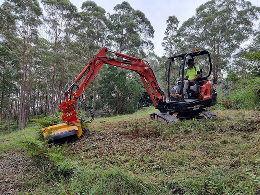 The Advantages of Buying Equipment Attachments Online