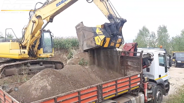 MB Crusher Shafts Screener Model MB-HDS533