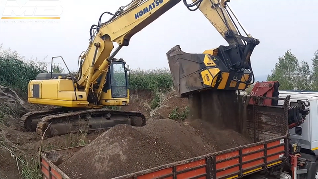 MB Crusher Shafts Screener Model MB-HDS533