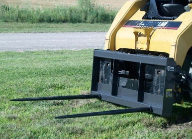 Paladin / FFC Bale Spears for Skid Steer