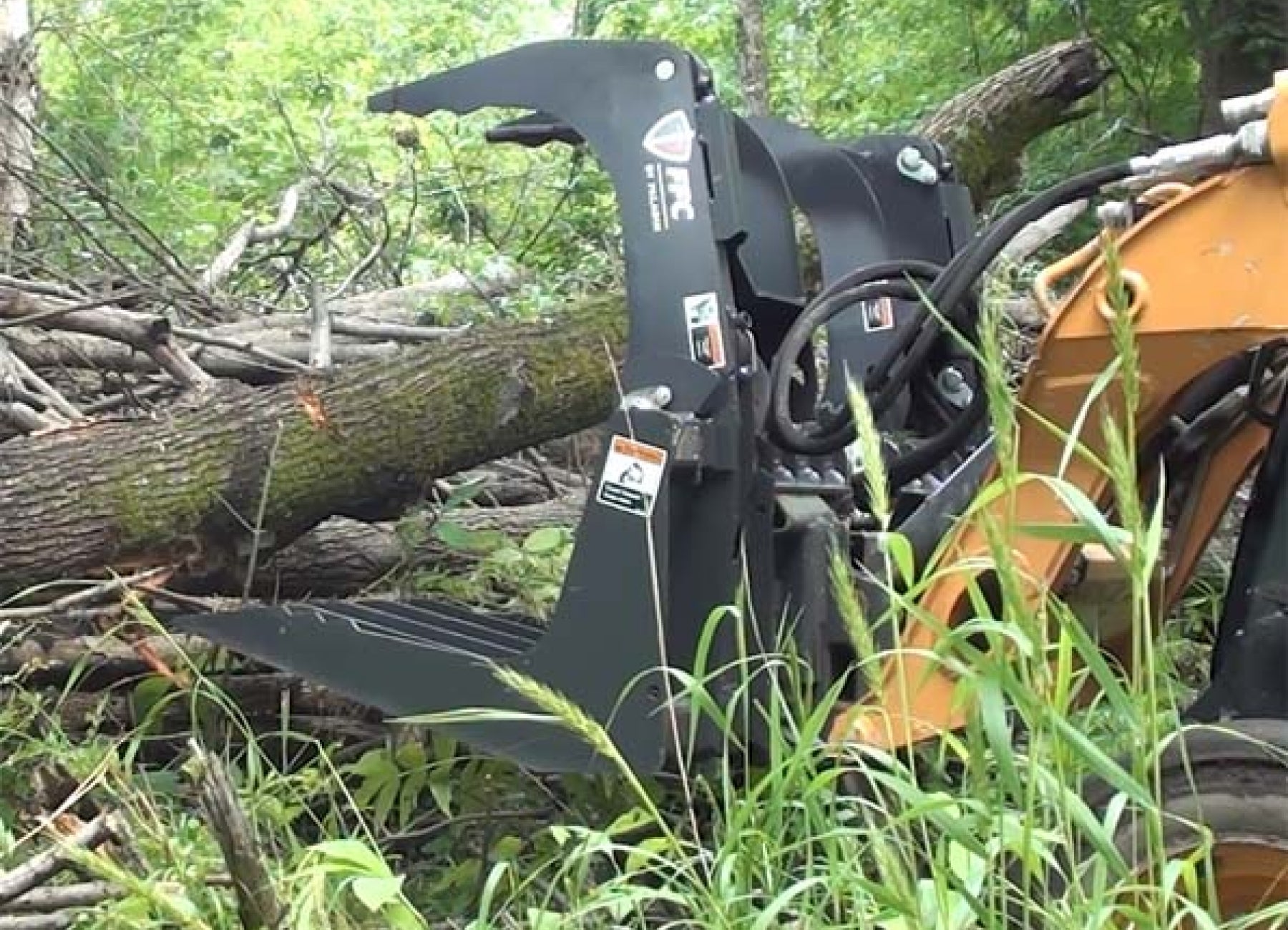 Paladin / FFC Brush Grapples for Skid Steer