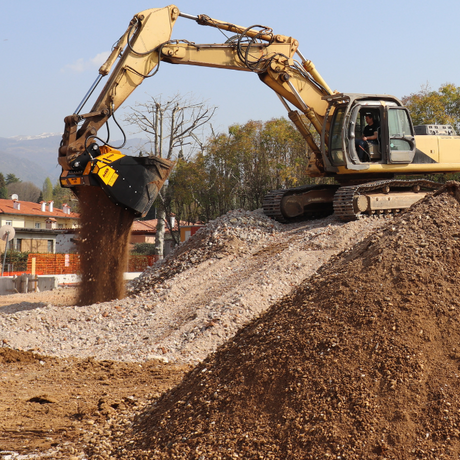 MB Crushers Padding Bucket