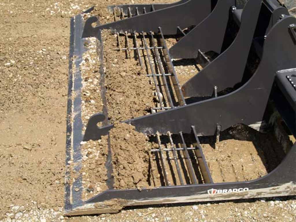 Paladin Land Sculpture for Machines With Universal Skid Steer Coupler