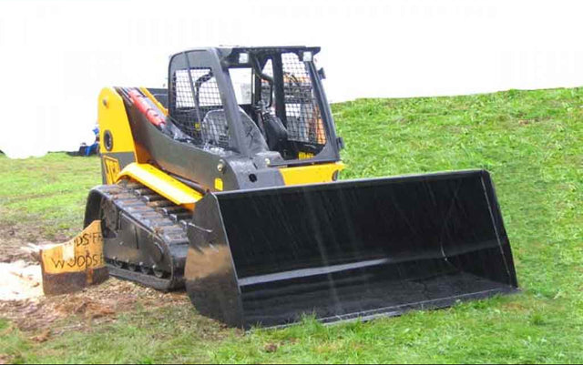 Paladin Bradco | Light Material Bucket for Skid Steer