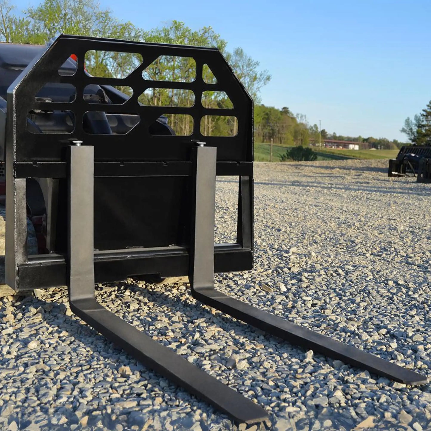 Loflin Fabrication | Mini Skid Steer Pallet Forks