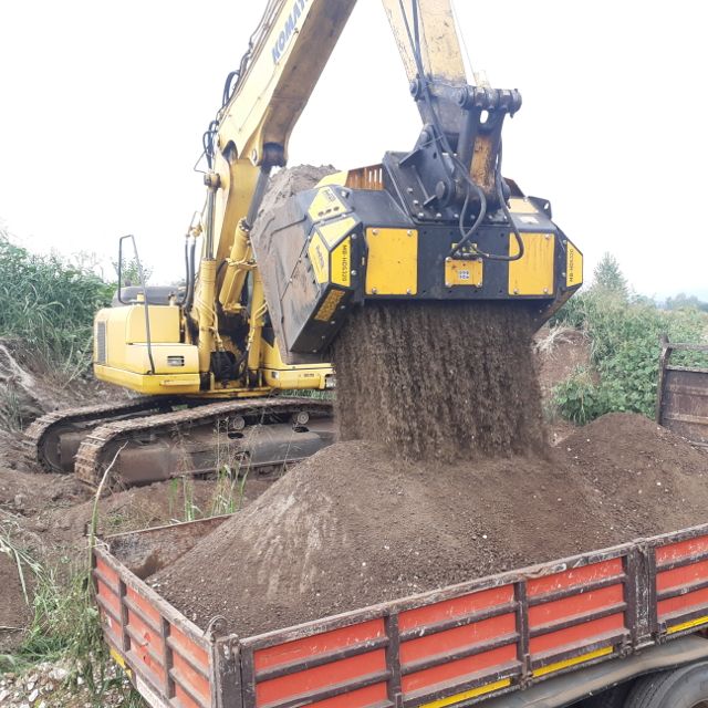 MB Crushers Padding Bucket | Model MB-HDS320 | Width 67" | Machine Size 13-20 Tons | For Excavators, Backhoe Loaders & Loaders