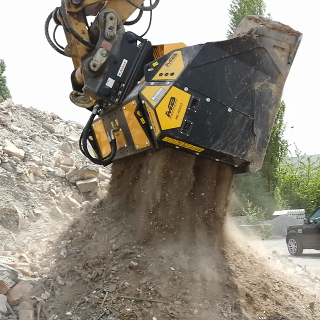 MB Crushers Padding Bucket | Model MB-HDS323 | Width 67" | Machine Size 17-25 Tons | For Excavators, Backhoe Loaders & Loaders