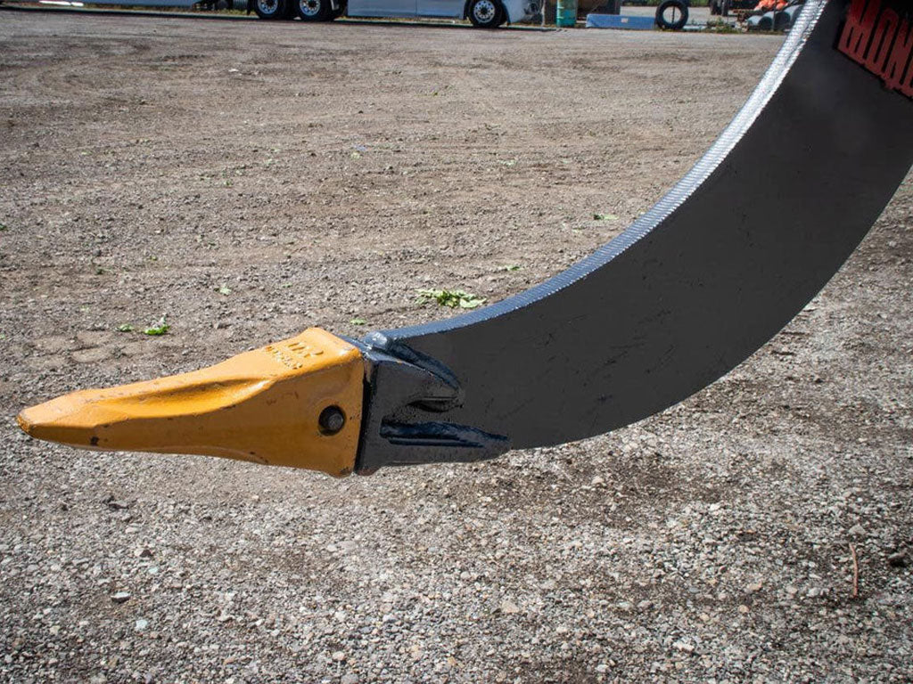 MONGO 37′′ Standard Ripper Attachment for Excavators, 5000-13000 lbs.