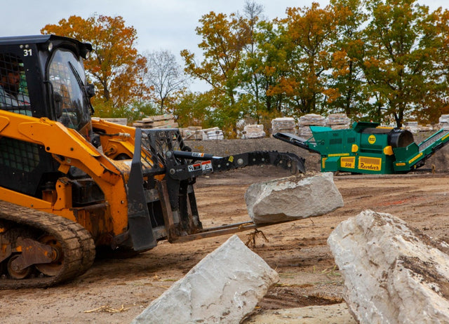 Paladin | Sharkbite Grapple for Skid Steer