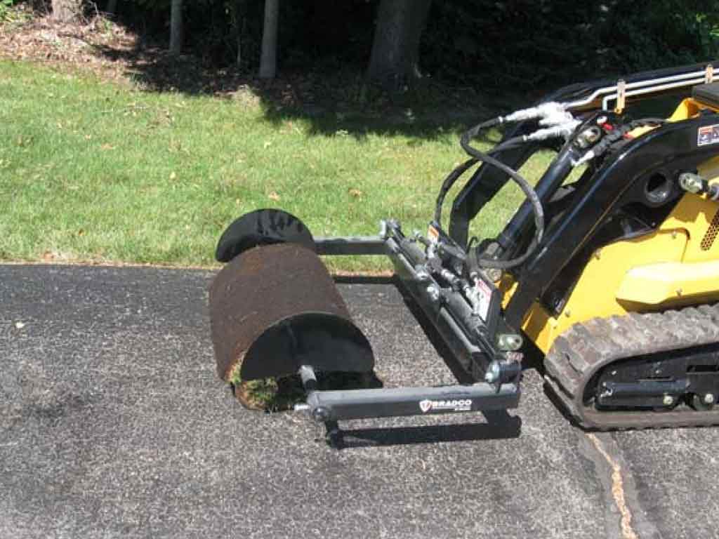 PALADIN BRADCO Hydraulic Sod Roller For Mini Skid Steer