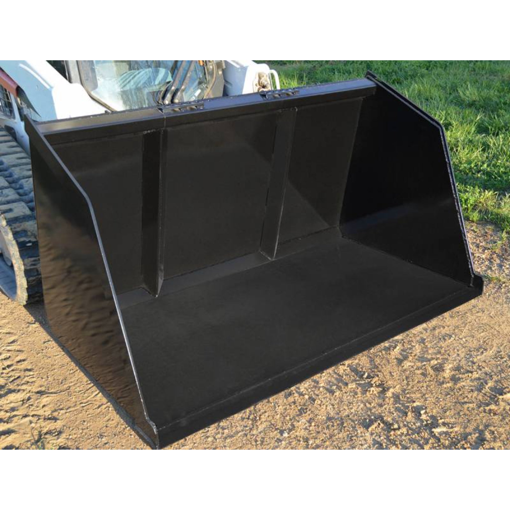 Loflin Fabrication Skid Steer Turkey Litter Bucket